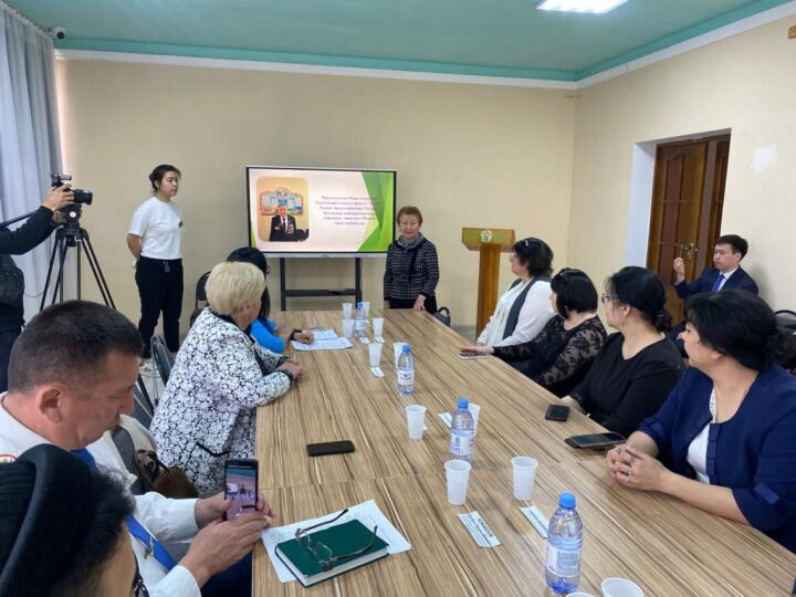 Әйелдер істері және отбасылық-демографиялық саясат жөніндегі комиссияның отырысы өтті