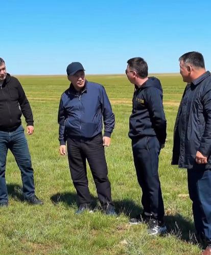 АУДАН ӘКІМІ ЕГІН ЕГУ НАУҚАНЫНЫҢ БАРЫСЫМЕН ТАНЫСТЫ