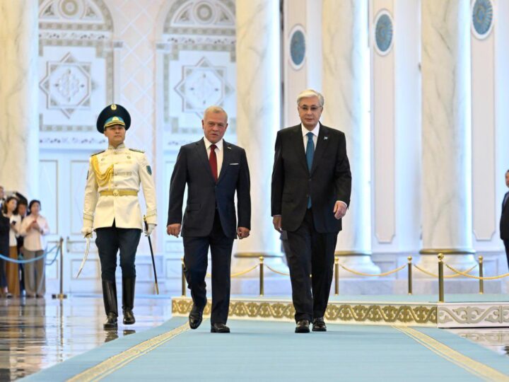 Мемлекет басшысы Қасым-Жомарт Тоқаев пен Король ІІ Абдалла шағын құрамда келіссөз жүргізді