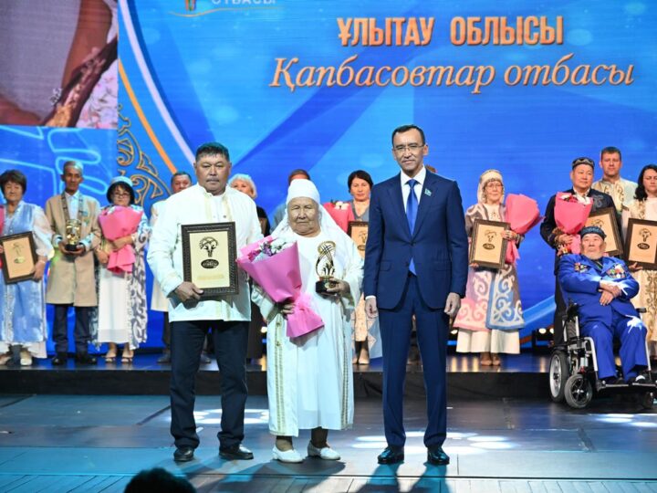 Жаңаарқалық отбасы «Мерейлі отбасы – 2025» ұлттық байқауында жүлдегер атанды