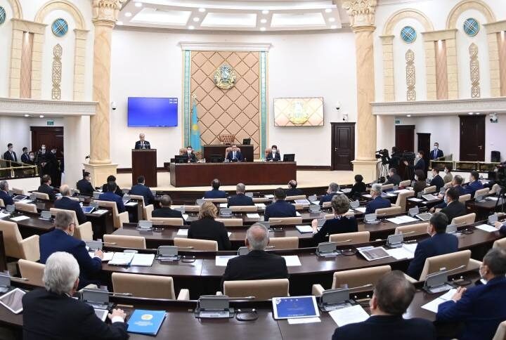 Бірпалаталы Парламент: Президент реформасынан кейін не өзгеруі мүмкін – Мәулен Әшімбаевтың жаңа мақаласы