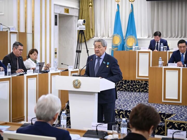 В проекте Конституции впервые закреплены забота о родителях и экологическая культура