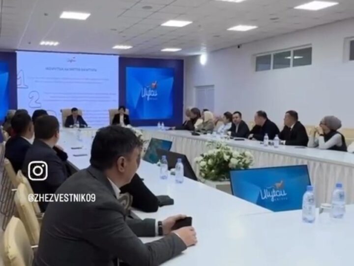 ҚР Журналистер Одағының Ұлытау облысы филиалы мүшелерінің кезекті кездесуі өтті. Басқосу Тарихи-археологиялық музей ғимаратында ұйымдастырылды.