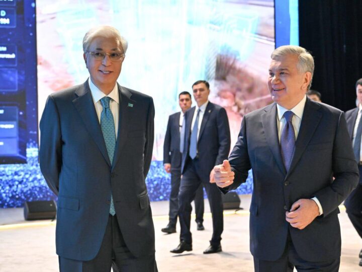 Қазақстан мен Өзбекстан президенттері жасанды интеллект хакатонына барды