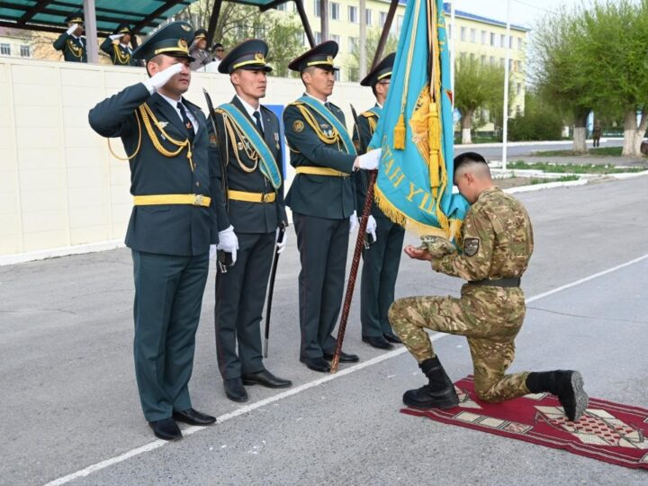 Гвардейск гарнизонында 600 сарбаз әскери-есептік мамандықты меңгерді