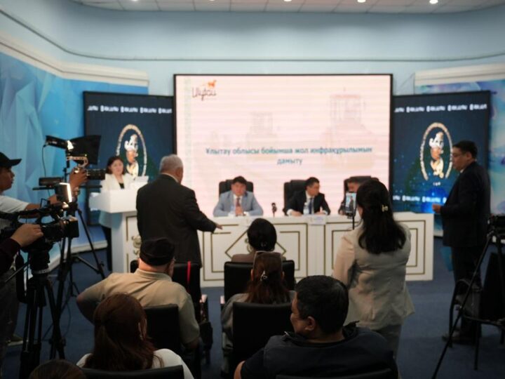 ҰЛЫТАУ ОБЛЫСЫНДА ЖОЛ ИНФРАҚҰРЫЛЫМЫН ДАМЫТУ ЖҰМЫСТАРЫ ҚАРҚЫНДЫ ЖҮРГІЗІЛУДЕ